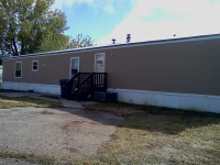 1707 E Blanchard #90, Hutchinson, KS 67501 