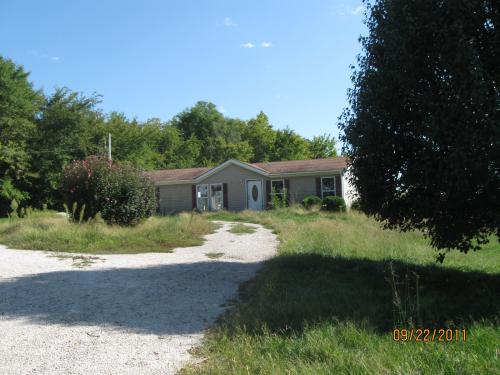 22125 IDA RD, Mc Louth, KS 66054 