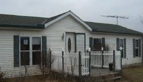 26573 Crescent Hill Rd, Paola, KS 66071 