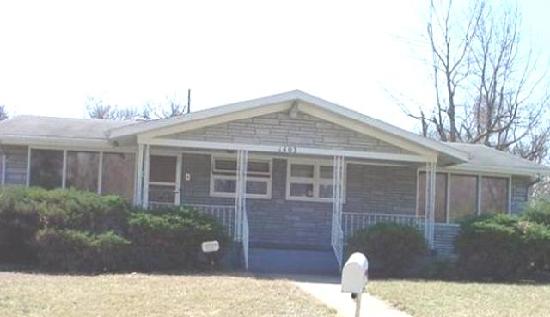 1403 Southeast 24th Street, Topeka, KS 66605 