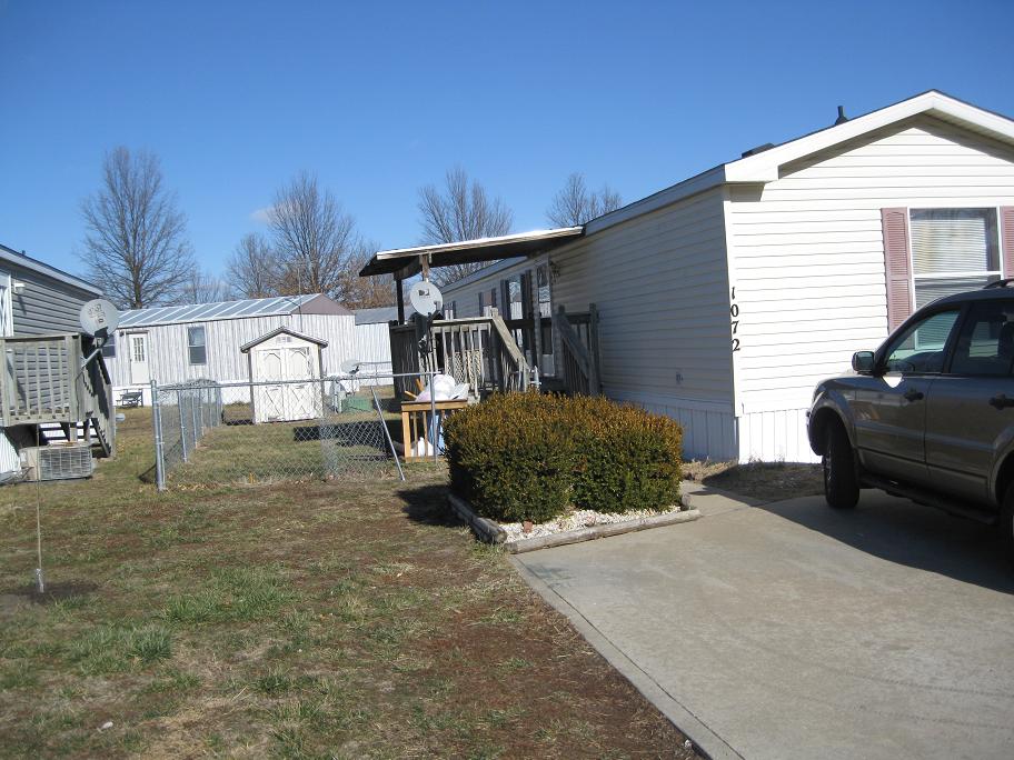 1072 Wilderness, Gardner, KS 66030 