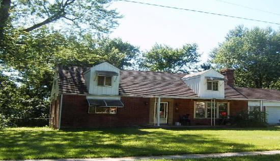 7022 Marty Street, Overland Park, KS 66204 