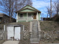 2314 Park Dr, Kansas City, KS 66102 