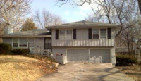 8525 Russell Street, Overland Park, KS 66212 