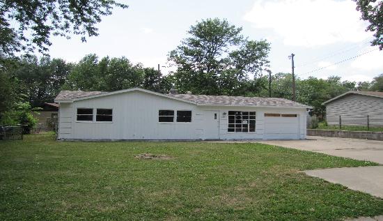 2728 South 52nd Street, Kansas City, KS 66106 