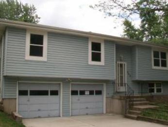 552 S Alta Ln, Olathe, KS 66061 