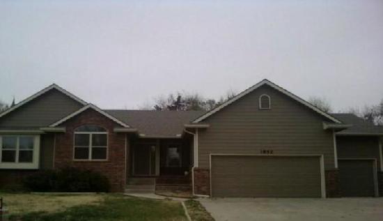 1852 Terry Ln, Andover, KS 67002 