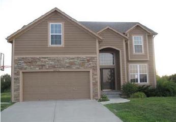 10524 Augusta Drive, Kansas City, KS 66109 