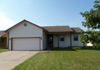 641 Scott St, Valley Center, KS 67147 