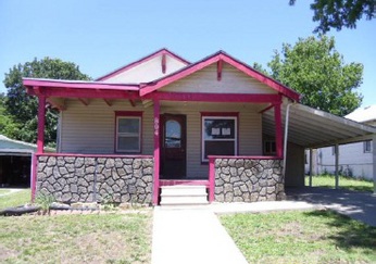 804 Grove Ave, Emporia, KS 66801 
