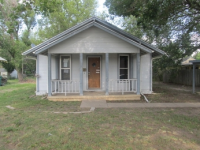 1720 N Salina Avenue, Wichita, KS 67203 
