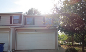 1271 N Petzold Dr #D, Olathe, KS 66061 