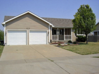 2513 Ambassador Dr, Salina, KS 67401 