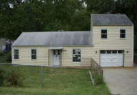 4865 Oakland Ave, Kansas City, KS 66102 