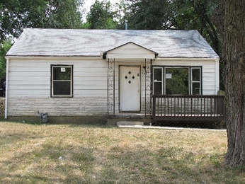 5023 Oakland Ave, Kansas City, KS 66102 