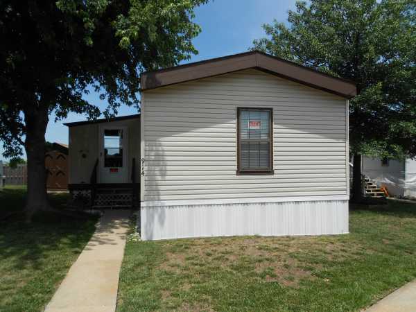 914 cimmeron tr, Gardner, KS 66030 