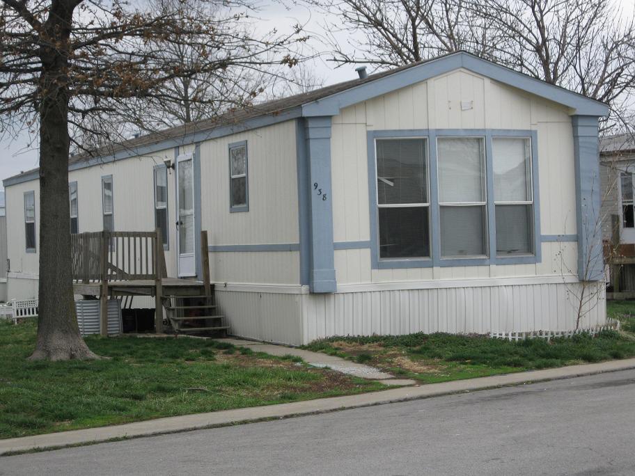 938 Buffalo, Gardner, KS 66030 