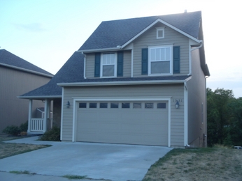 1531 Hanscom Rd, Lawrence, KS 66046 