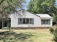 2801 Timberlane St, Wichita, KS 67216 