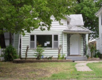 906 SW Buchanan St, Topeka, KS 66606 