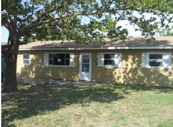 1215 Sunnyside Ave, Dodge City, KS 67801 