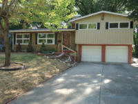 7945 Windsor St, Prairie Village, KS 66208 