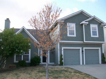 15940 S Lindenwood, Olathe, KS 66062 