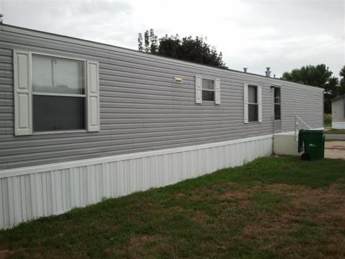 2500 FARM BUREAU RD LOT 194, Manhattan, KS 66502 