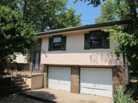 1210 Ohio St, Leavenworth, KS 66048 