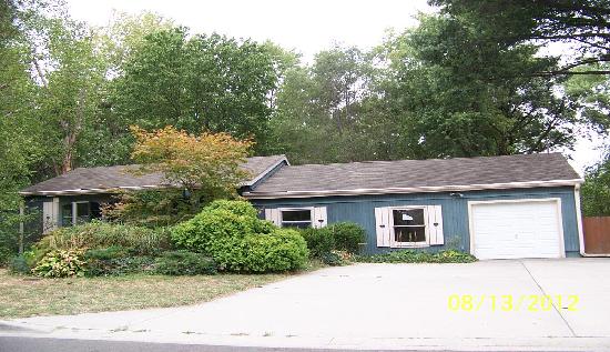 7609 W 63rd Ter, Overland Park, KS 66202 