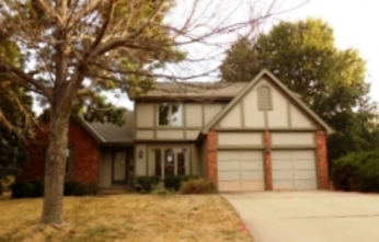 15409 W 93rd Ter, Lenexa, KS 66219 