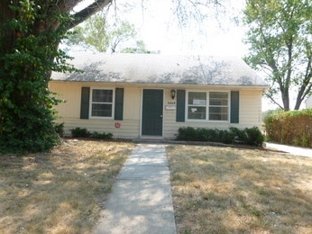 5009 Locust Ave, Kansas City, KS 66106 