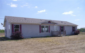 3743 Idaho Rd, Pomona, KS 66076 