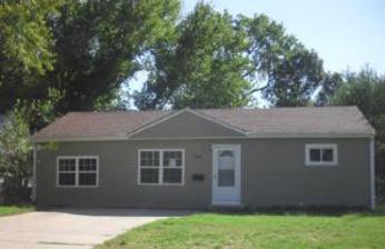 220 S Lamar Ave, Haysville, KS 67060 