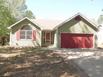 1315 9th Street, Baldwin City, KS 66006 