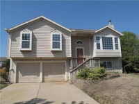 1091 N Lincoln St, Olathe, KS 66061 
