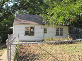 3225 Tauromee Ave, Kansas City, KS 66102 