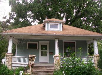 1226 SW Boswell Ave, Topeka, KS 66604 