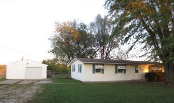 4092 Clark Rd, Meriden, KS 66512 