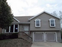 1018 N Parker Ter, Olathe, KS 66061 