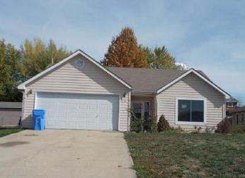 1183 Greenwood Park, Tonganoxie, KS 66086 