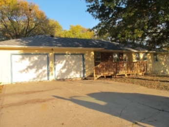 3111 N 155th Ter, Basehor, KS 66007 