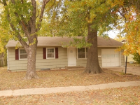 4039 SE Truman Ave, Topeka, KS 66609 