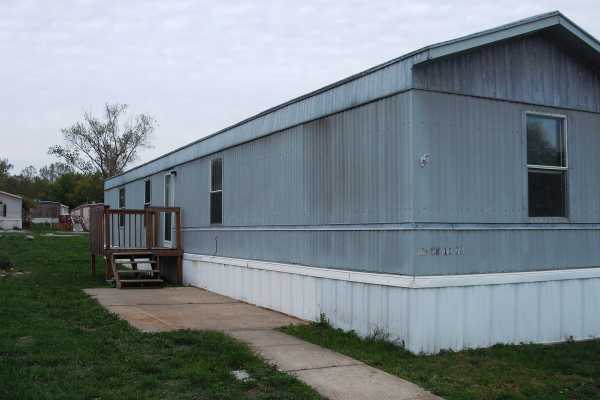 8701 NE 107th Pl, Kansas City, KS 64157 