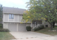 3454 SW Alameda Dr, Topeka, KS 66614 