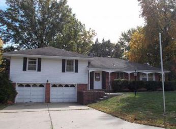 7843 Haskell Drive, Kansas City, KS 66109 
