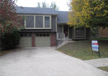 16002 W 124th Ter, Olathe, KS 66062 