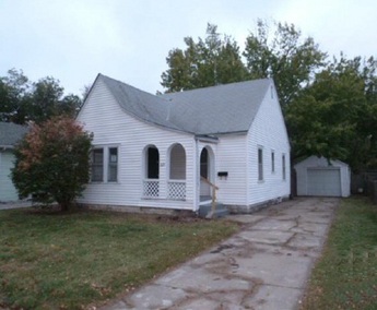 631 S Volutsia St, Wichita, KS 67211 