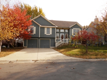 12363 S Parker Terr, Olathe, KS 66061 