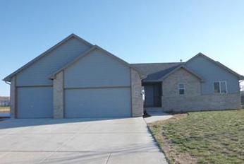 1896 W Lakeview St, Haysville, KS 67060 